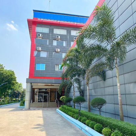 Cculb Resort & Convention Hall Gazipur Екстериор снимка