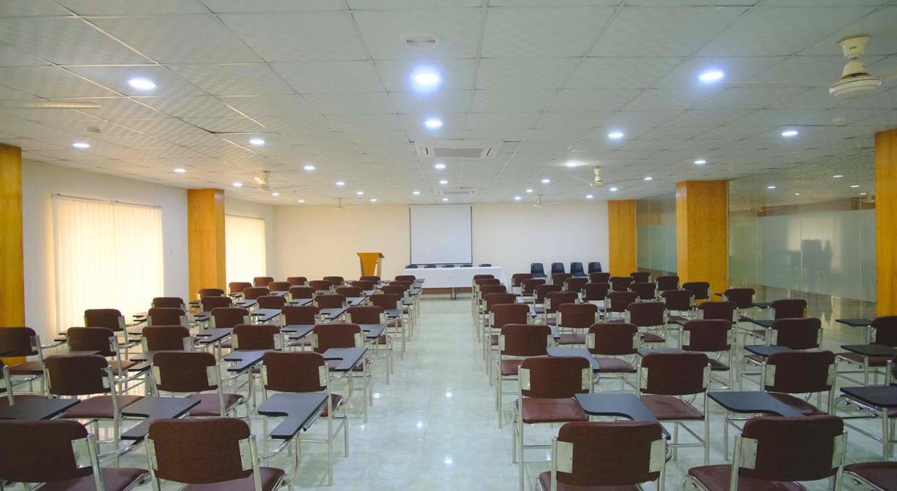 Cculb Resort & Convention Hall Gazipur Екстериор снимка