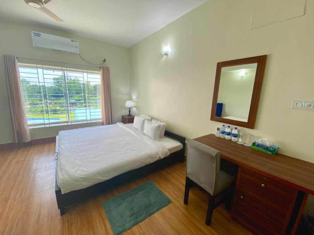 Cculb Resort & Convention Hall Gazipur Екстериор снимка
