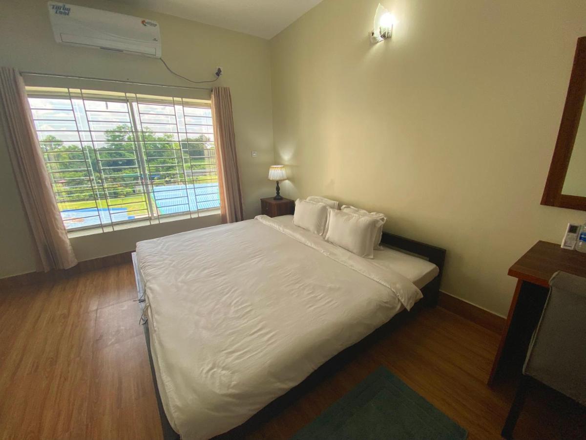 Cculb Resort & Convention Hall Gazipur Екстериор снимка